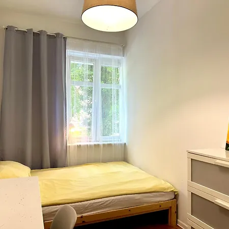 Nw Na Parterze Centrum & Parking Δωμάτια σε οικογενειακή κατοικία Σόποτ