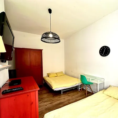 Nw Na Parterze Centrum & Parking Δωμάτια σε οικογενειακή κατοικία Σόποτ