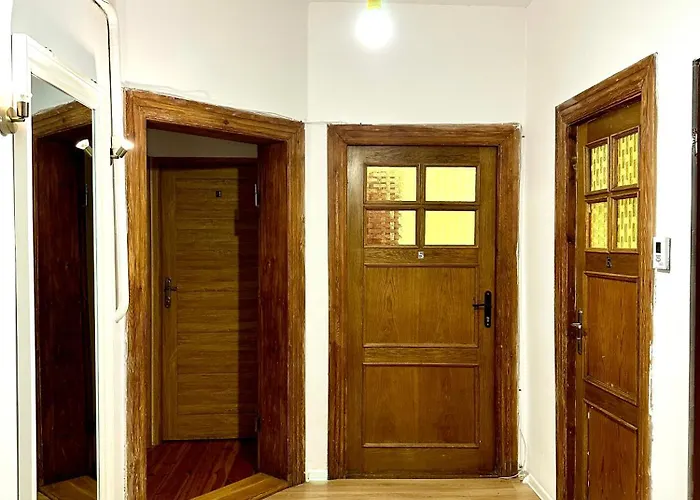 Nw Na Parterze Centrum & Parking בית אירוח *